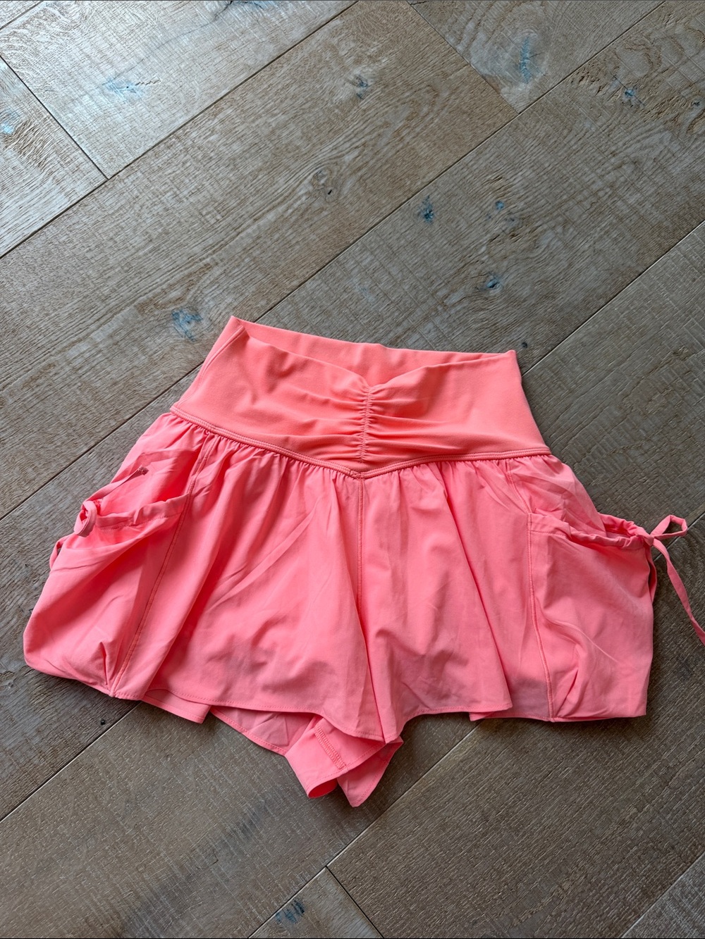 OFFLINE By Aerie Real Me Ruched Pocket Flowy Short